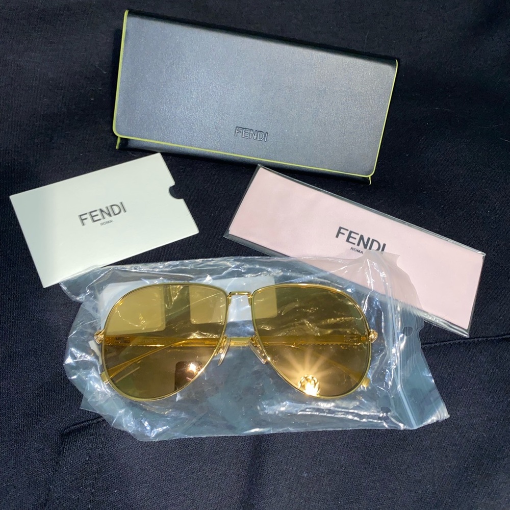 NWT Fendi Yellow Gold Aviator Sunglasses Brand New With Box